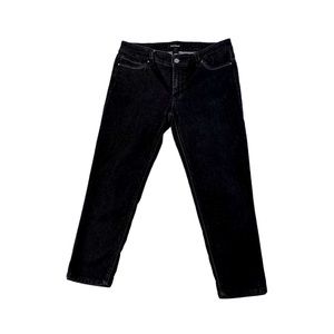 White House Black Market Black Skinny Crop Jean Size 8